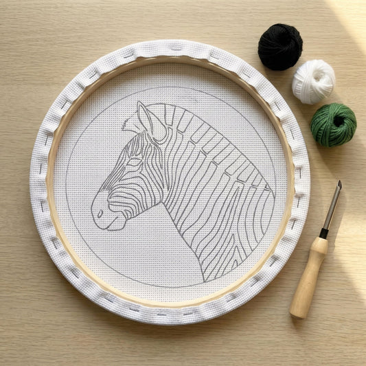Punch‑Needle‑Set — Punch Needle embroidery tutorial - Crafting elegant zebra st — DIY Wanddeko — Tonia Art