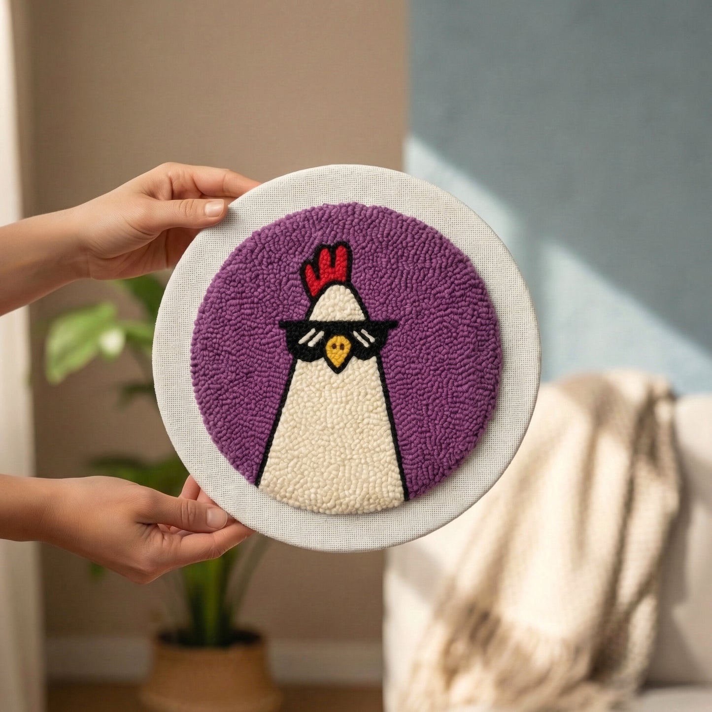 Punch Needle embroidery tutorial - Crafting a farmhouse hen with textured wool and magic needle.