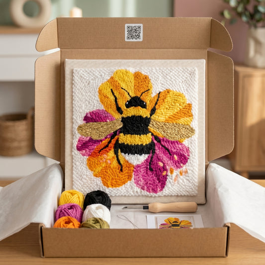 Tonia Art Abeille sur sa Fleur Punch Needle Kit - Handmade DIY wall art on pre-stretched frame.